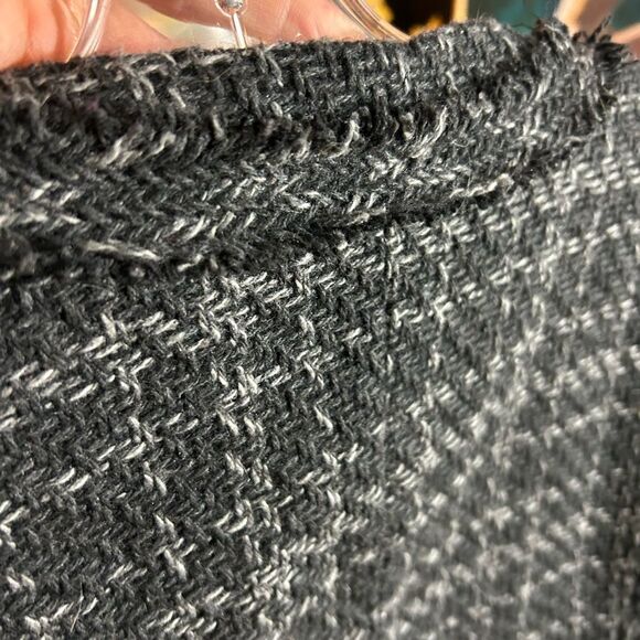 Chic Black and White Tweed Blazer XL - Picture 10 of 12